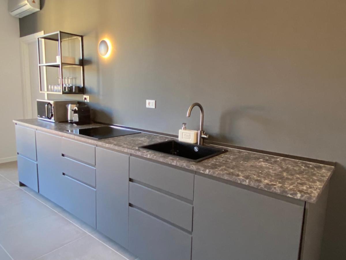 Vittoria Holiday Home Βερόνα Εξωτερικό φωτογραφία